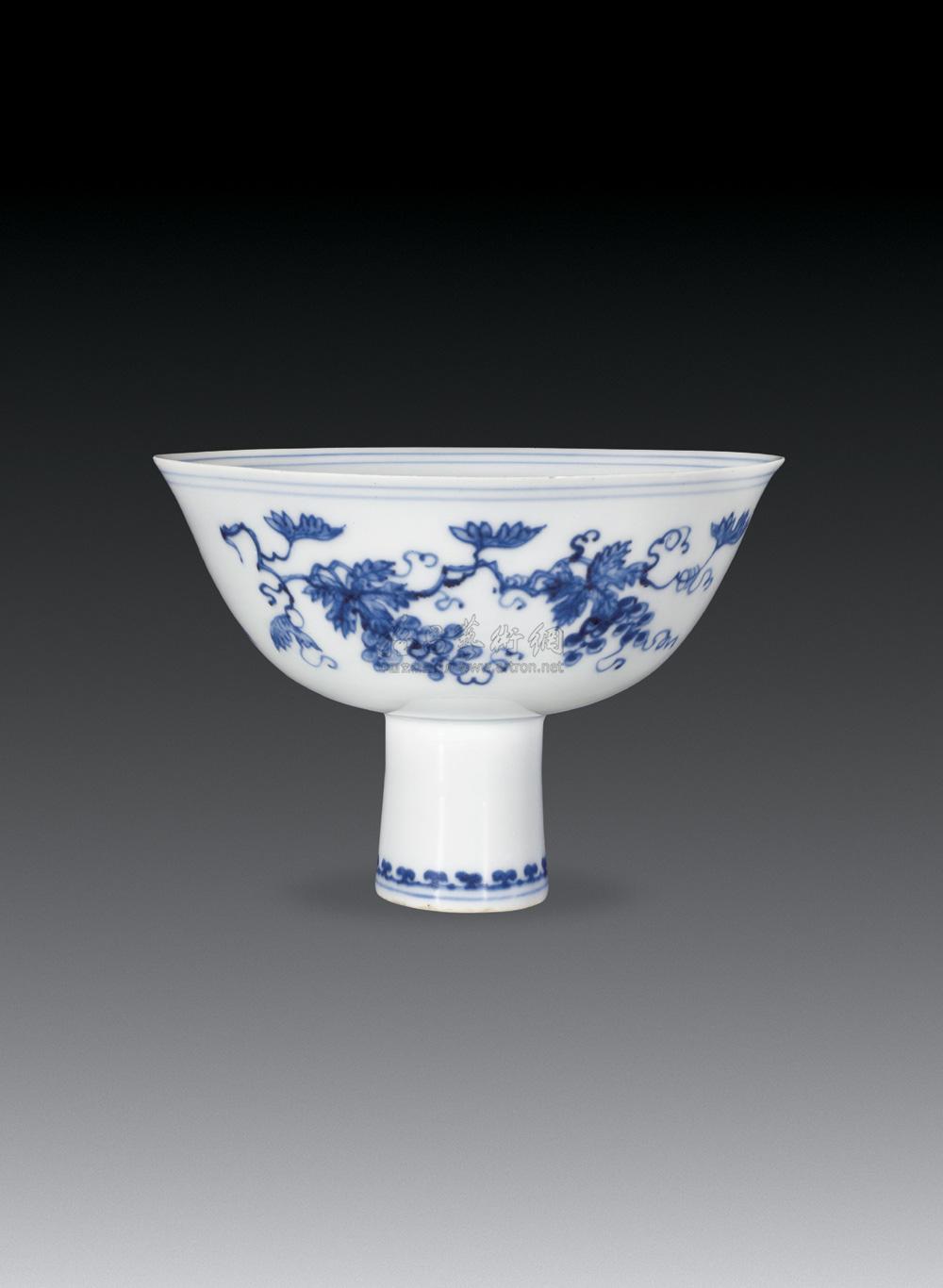 【明成化 青花葡萄纹高足碗】拍卖品_图片_价格_鉴赏_明代青花瓷器